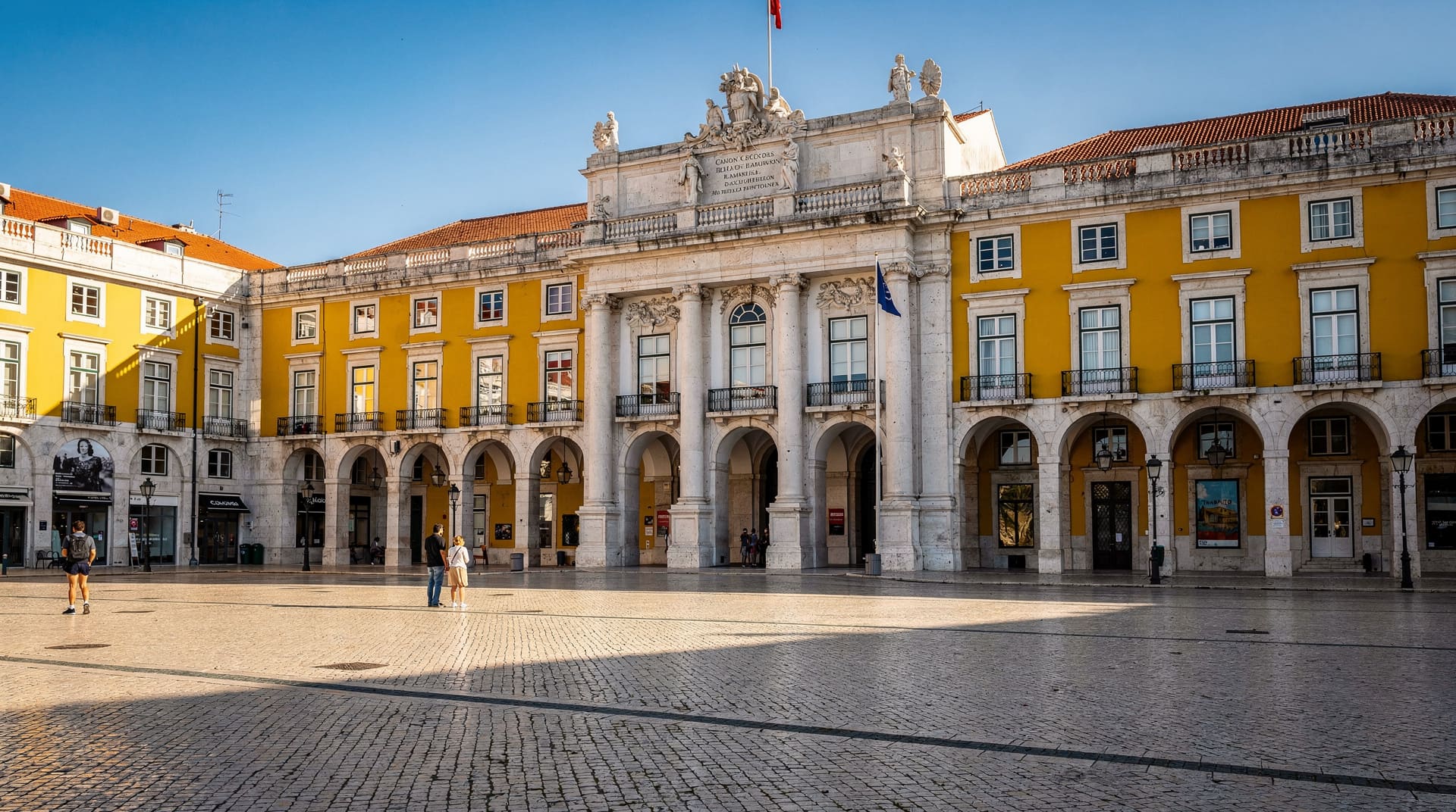 Lisbon Story Centre — the city's history at Praça do Comércio
